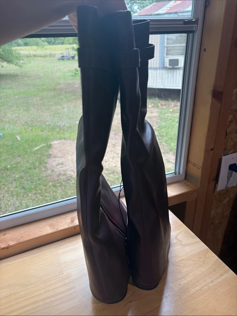 A New Day pointed toe boots, burgundy
